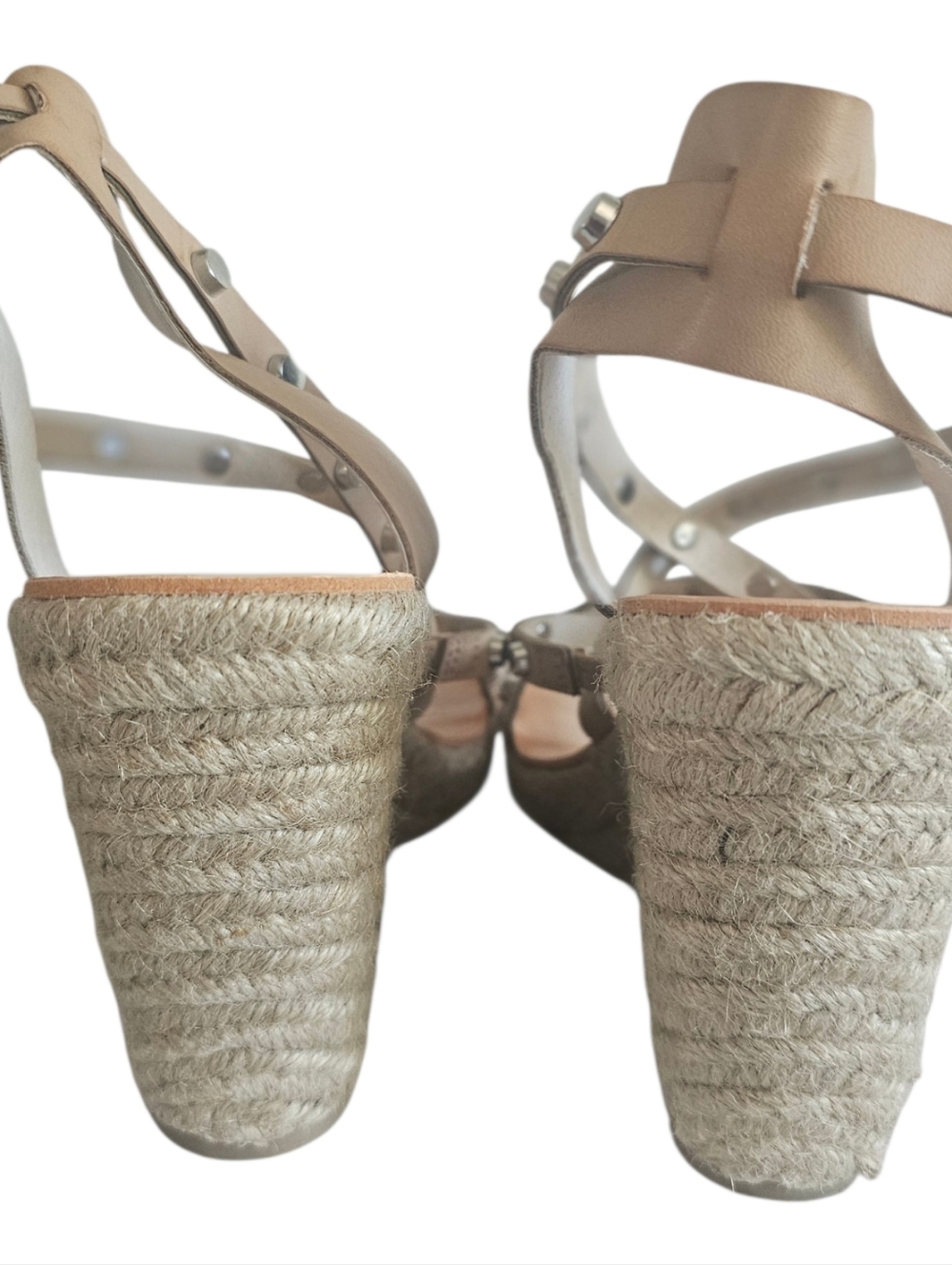 Dolce Vita Beige Studded Wedge Sandals Size 8 Pre-owned - Picture 4 of 4